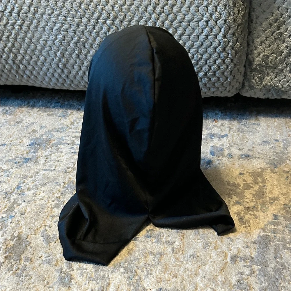 Black Skull Hood